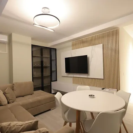 Апартаменты Grandstay Illyrian Дуррес
