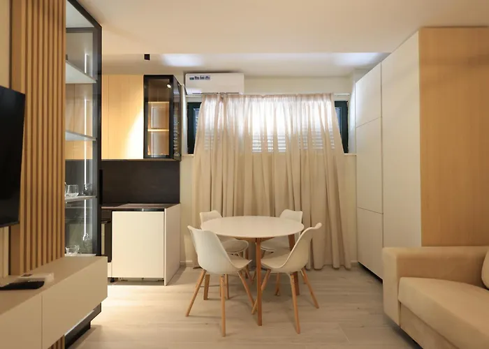 Grandstay Illyrian Lägenhet *